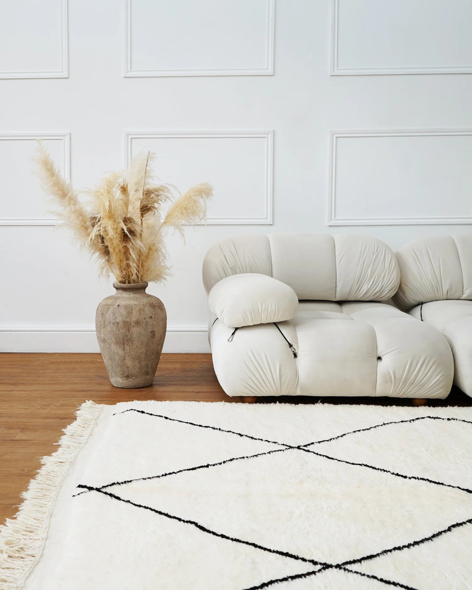 Large Berber Rug 330 x 206 cm