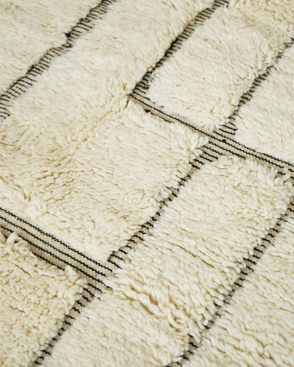 Medium Abstract Geometric Sunken Berber Rug 235 x 135 cm