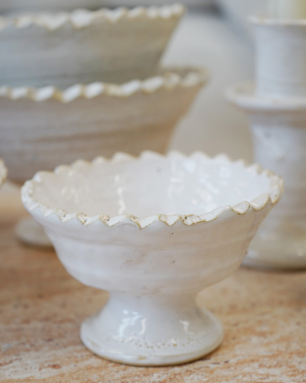 White Tamegroute Jagged Edge Pedestal Fruit Bowl