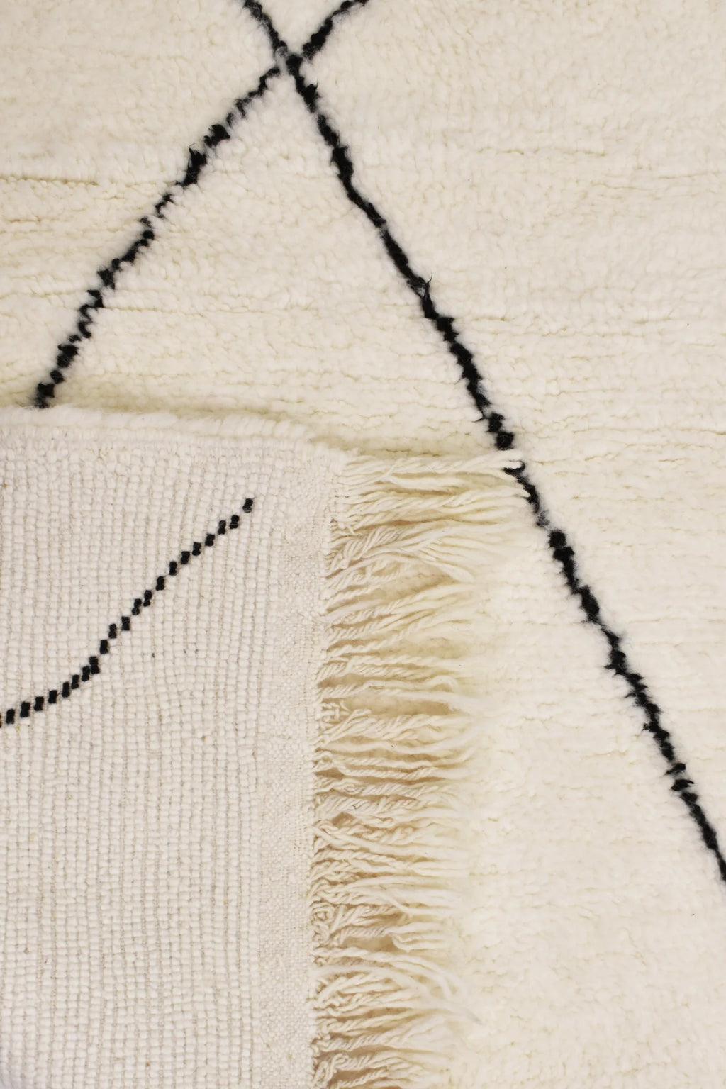 Large Berber Rug 280 x 215 cm